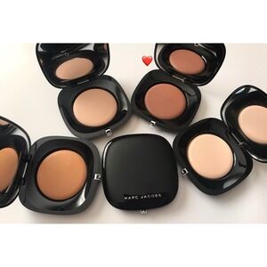 Marc Jacobs Foundation Lot of 2 Perfection‎ Powder Featherweight 800 Cocoa Deep